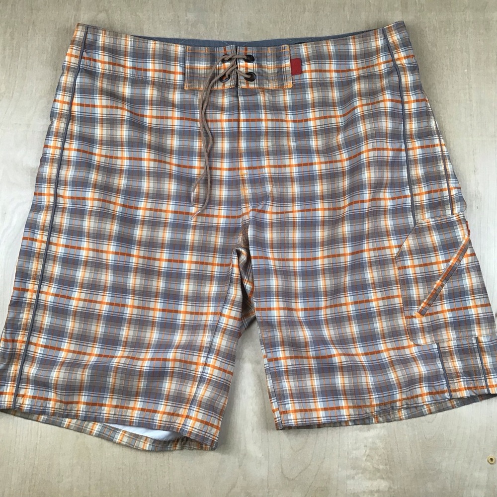 The North Face Mens Plaid Board Shorts Trunks Sz 38 Orange Gray